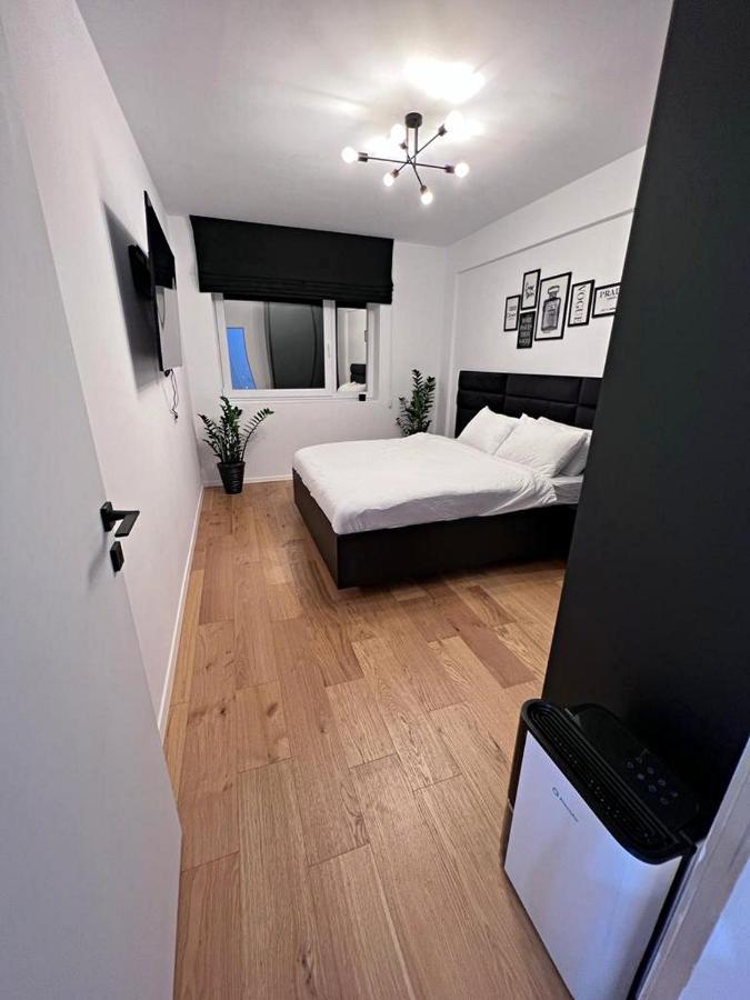 Soho Aparthotel Oradea Exteriör bild